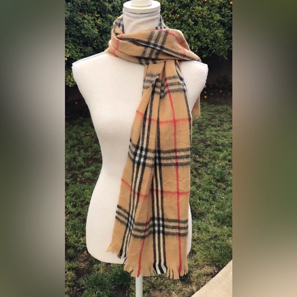 Cashmere plaid scarf made in Australia